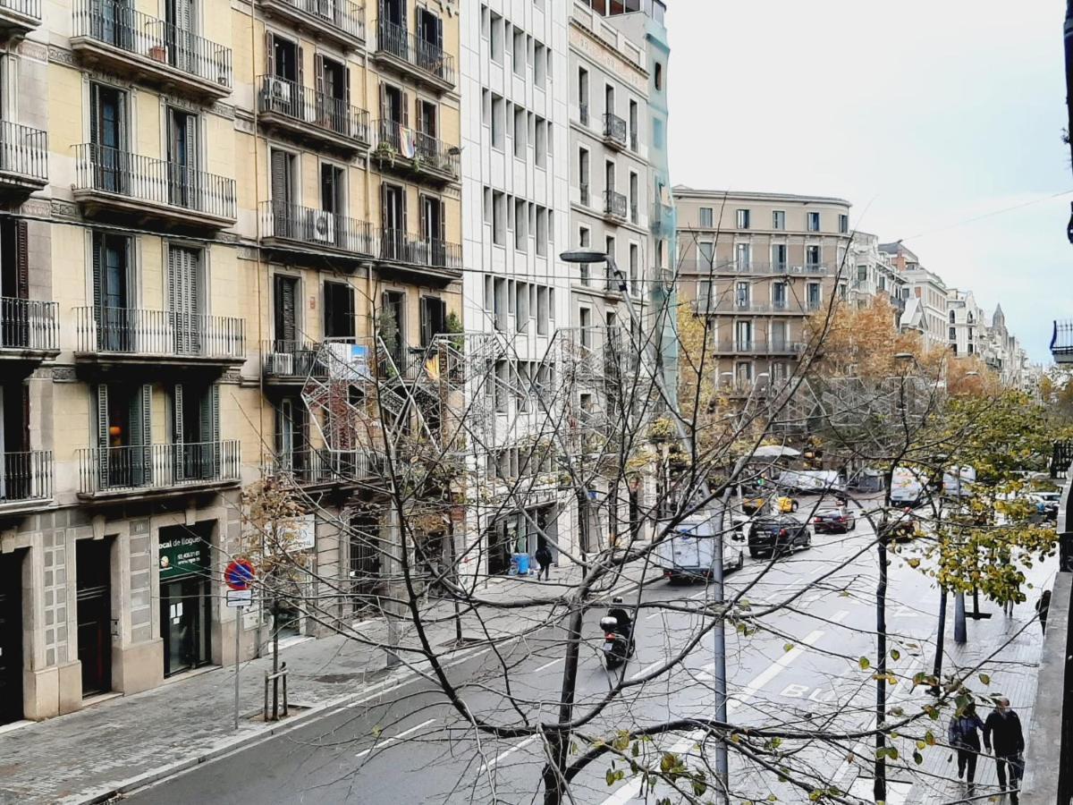 Lumine Luxury Suites By Gaiarooms Barcelona Exterior photo